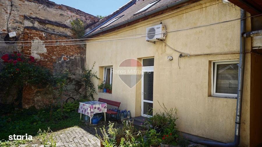 Apartament la casa in Centrul Istoric al Mediasului 66 mp utili
