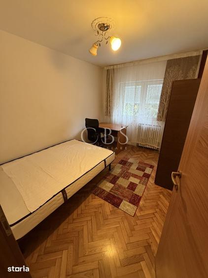 Apartament cu 3 camere decomandat în Zorilor