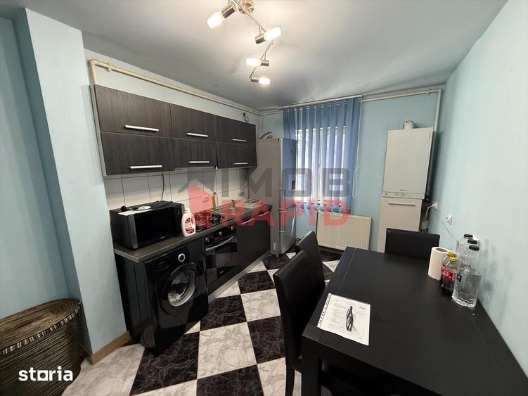 Apartament cu 3 camere decomandat în Central
