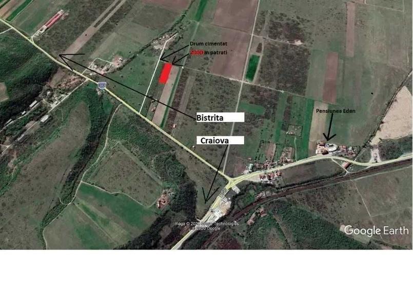 Teren de vanzare: situat pe Calea Craiovei catre Bistrita cu o suprafata de 5000 mp - 4