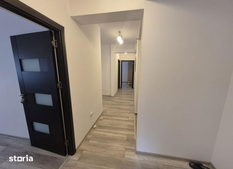 Apartament cu 3 camere în Rediu