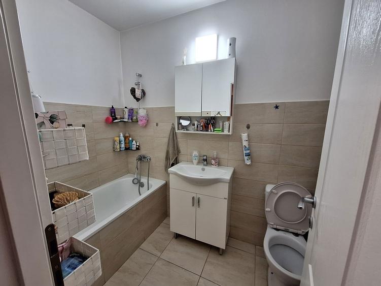 Garsonieră decomandată în Dorobanților