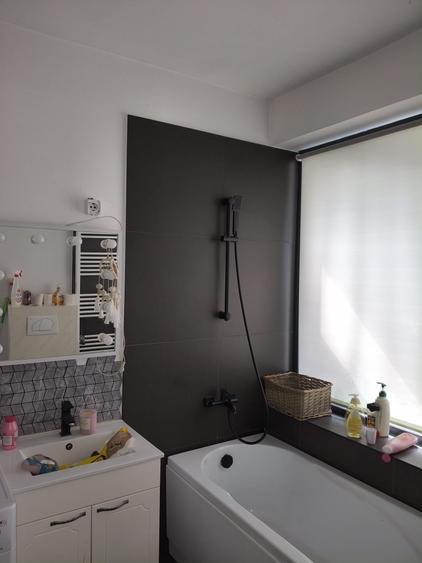 Casă cu 4 camere cu Teren 340 Mp în Vest