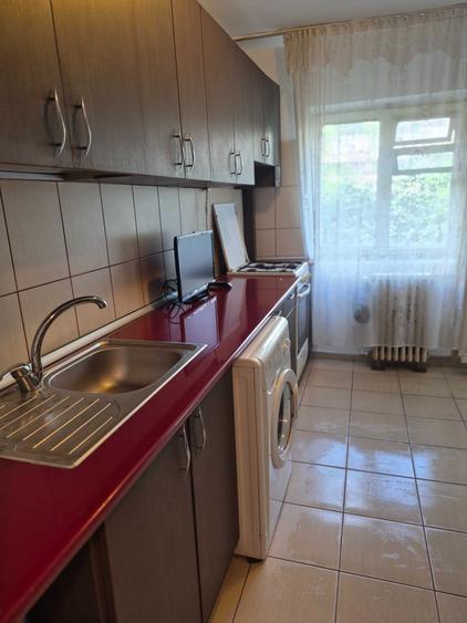 Proprietar inchiriez apartament cu 2 camere Militari, sector 6 - 4