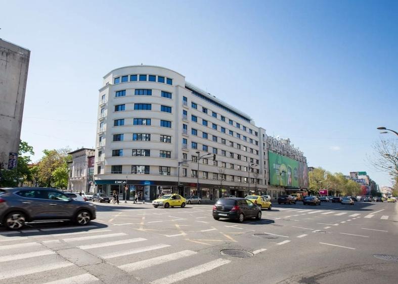 Birou, de 3,907.6000976563 mp, în Magheru