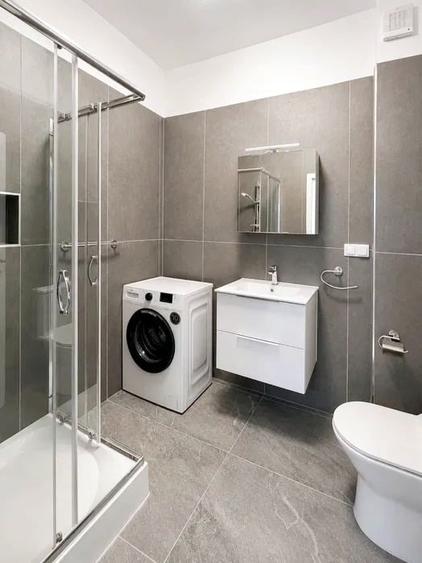 Apartament cu 3 camere semidecomandat în Mărăști