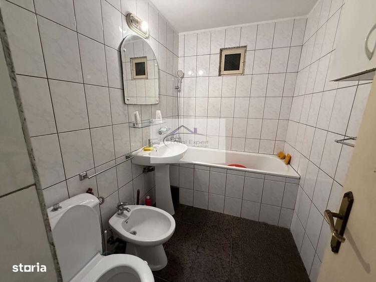 Apartament cu 2 camere decomandat în Zorilor