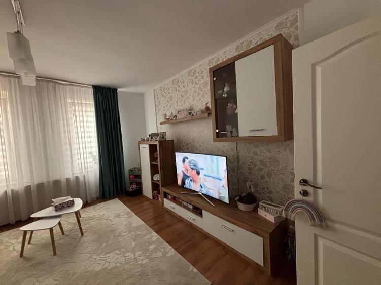 Casă individuală cu 2 camere cu Canalizare în Fratelia