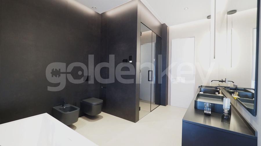 Penthouse cu 5 camere decomandat, mobilat în Băneasa