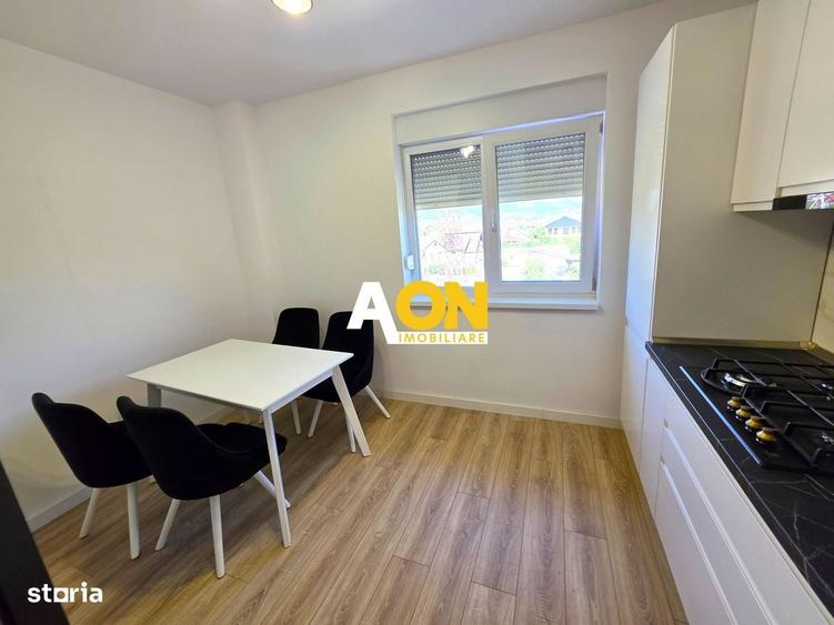 Apartament cu 3 camere decomandat în Cetate
