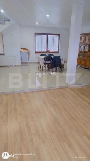 Casă cu 4 camere cu Teren 614 Mp în Central