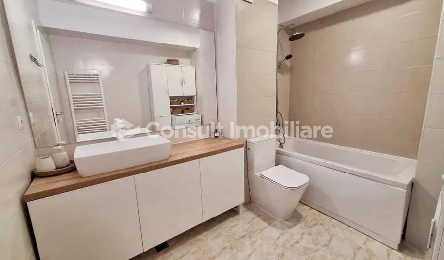 Apartament cu 2 camere semidecomandat, mobilat în Mărăști