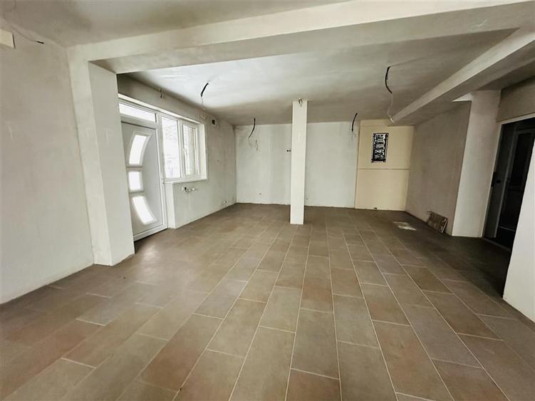 Hotel/Pensiune, de 955 mp, în Arieșeni