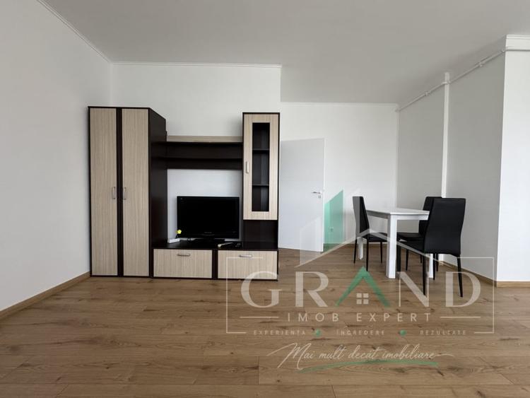 Apartament cu 2 camere semidecomandat, mobilat în Gară