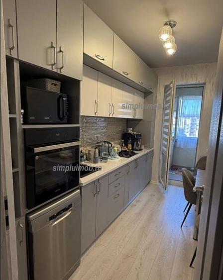 Apartament cu 2 camere decomandat, mobilat în Apărătorii Patriei