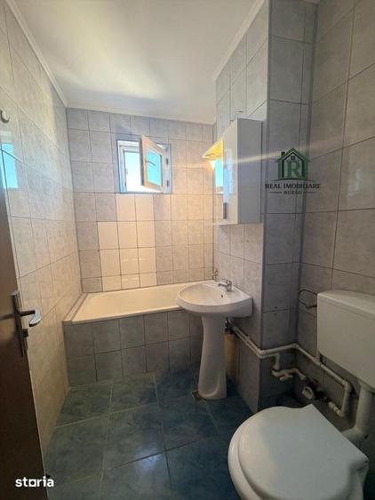 Apartament 3 camere, decomandat, disponibil imediat ! - 6