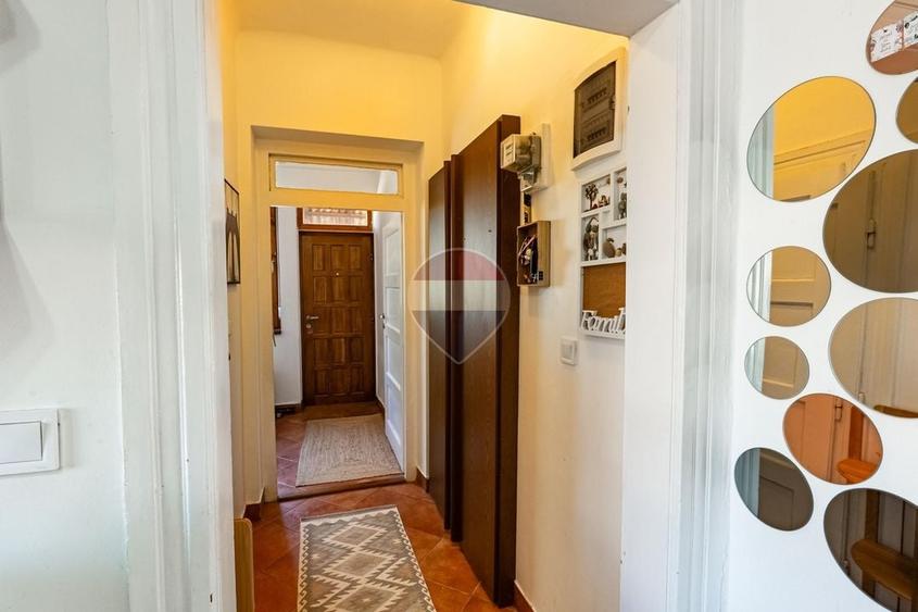 Duplex cu 3 camere cu Teren 500 Mp în Central