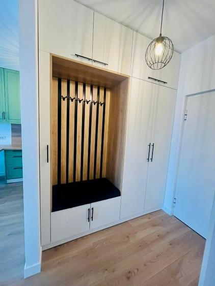 Apartament cu 2 camere decomandat în Baza 3