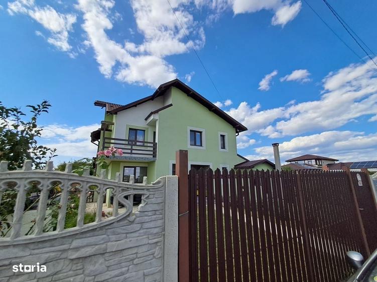 Casă cu 4 camere în Geamăna