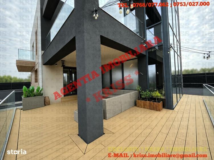 Casă cu 4 camere cu Teren 500 Mp în Central