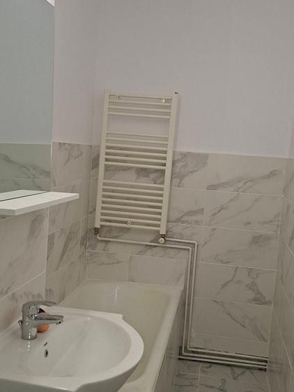 Apartament cu 2 camere decomandat în Șindrești