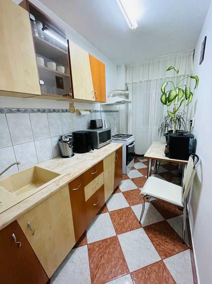Garsonieră decomandată în Colentina