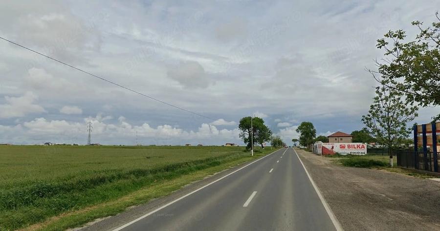 Teren de 56000 mp, în Km 5