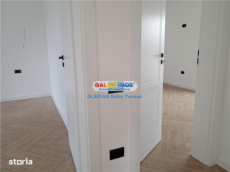 Casă cu 4 camere cu Teren 430 Mp în Bradu