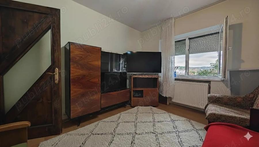 Apartament cu 2 camere decomandat în Rogerius