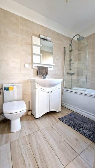 Apartament cu 2 camere semidecomandat, mobilat în Florești