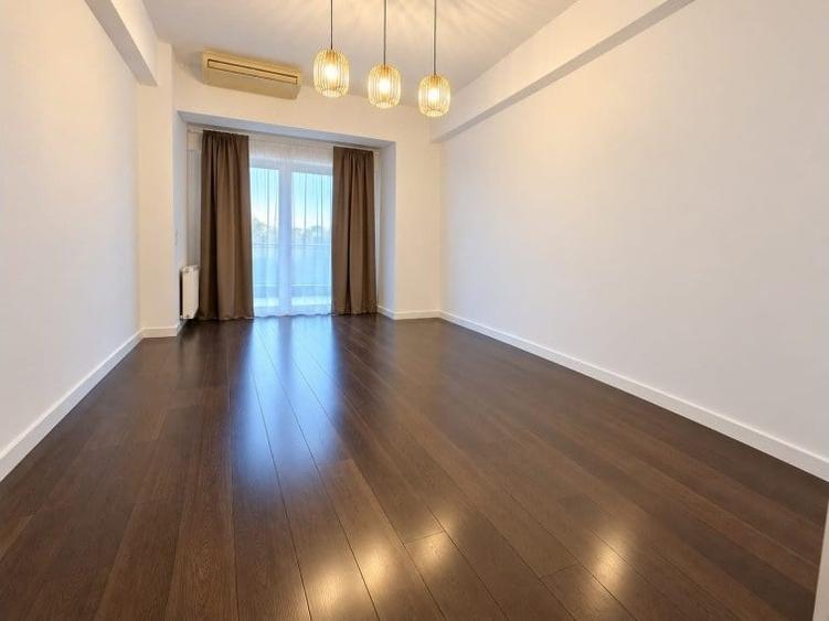 Apartament cu 4 camere în Nordului
