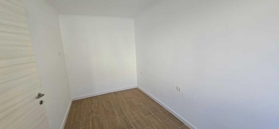 Vand apartament cu doua camere - 30 mp - 1