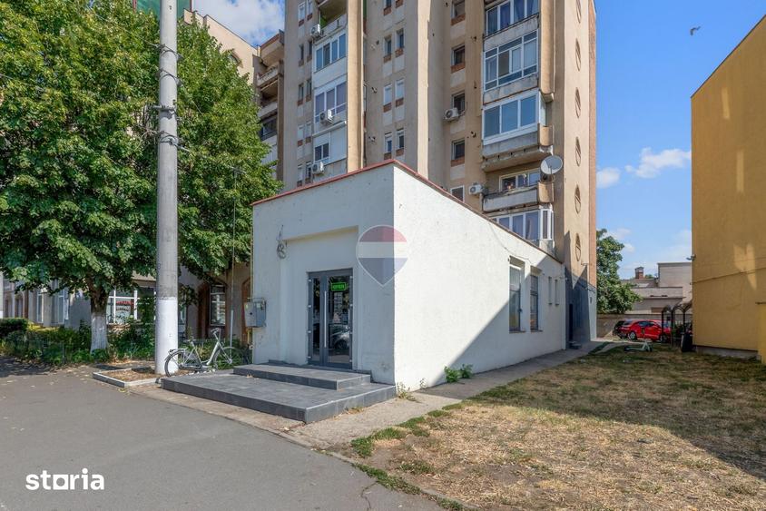 Spațiu comercial, de 170 mp, în Bujac