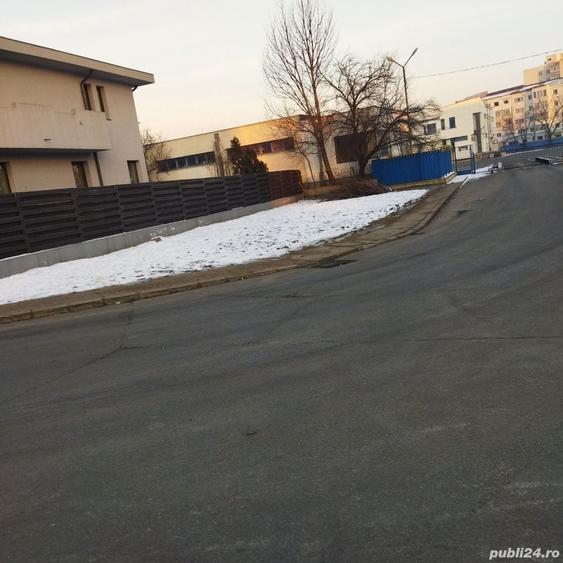 Teren de 200 mp, în Central