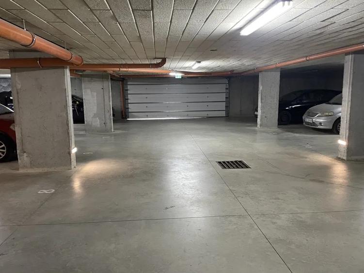 Apartament cu 2 camere decomandat în Pipera