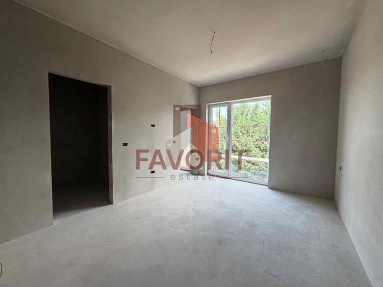 Duplex cu 4 camere cu Canalizare în Dumbrăvița