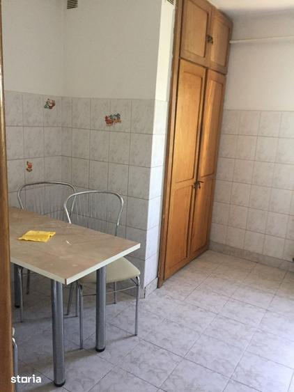 Apartament cu 2 camere semidecomandat în Micălaca