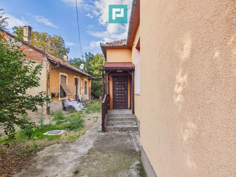 Birou, de 75 mp, în Central