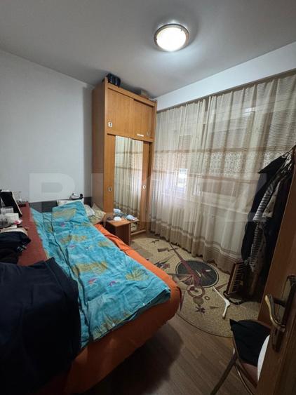 Apartament cu 4 camere decomandat, mobilat în Mihai Eminescu