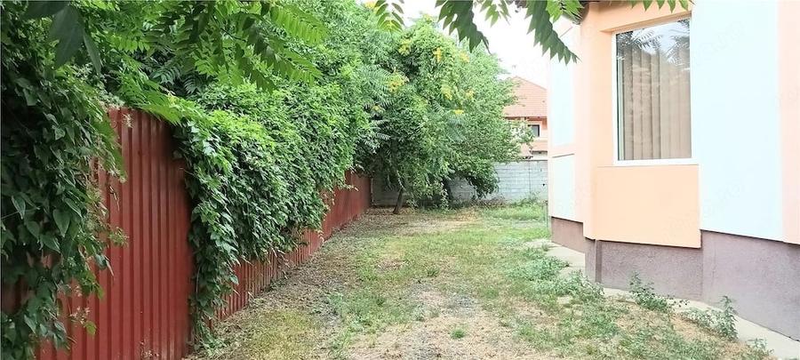 Casă cu Teren 600 Mp în Lipovei