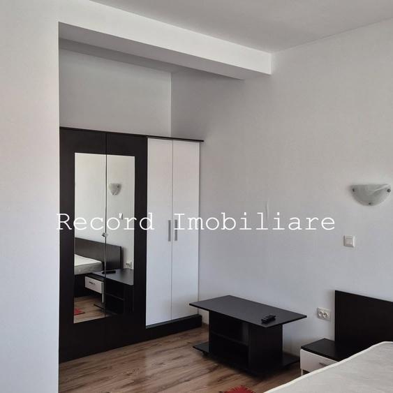 Apartament cu 2 camere semidecomandat în Florești