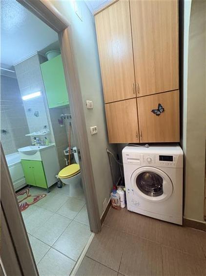 Apartament cu 2 camere decomandat, mobilat în Dacia