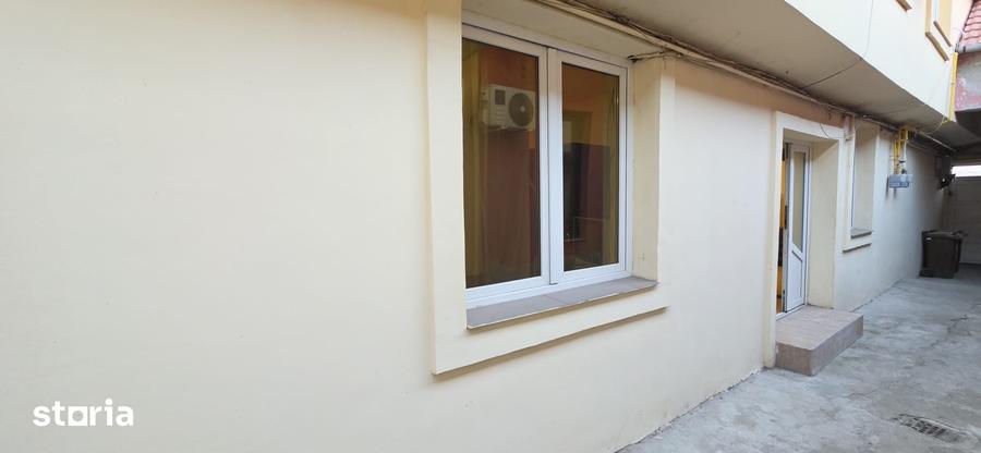 Casă cu 4 camere decomandat cu Teren 50 Mp în Calea Aradului