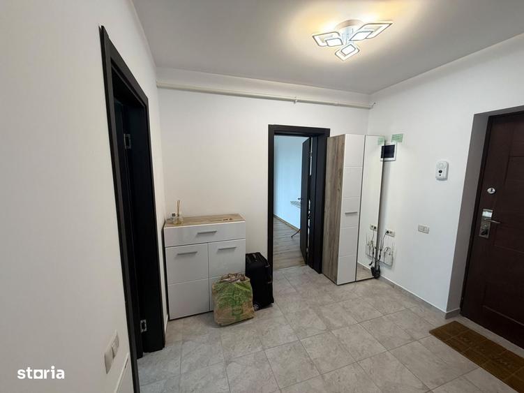Apartament cu 2 camere decomandat în Sânpetru