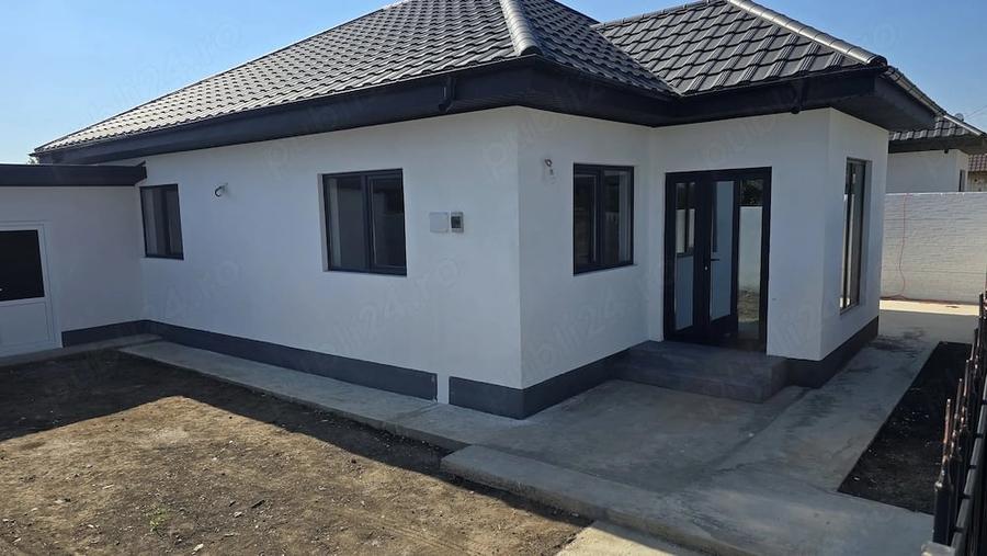 Casa de vanzare Cobadin - 2