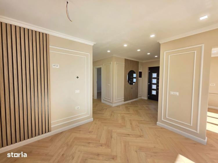 Casă cu 3 camere cu Teren 500 Mp în Central