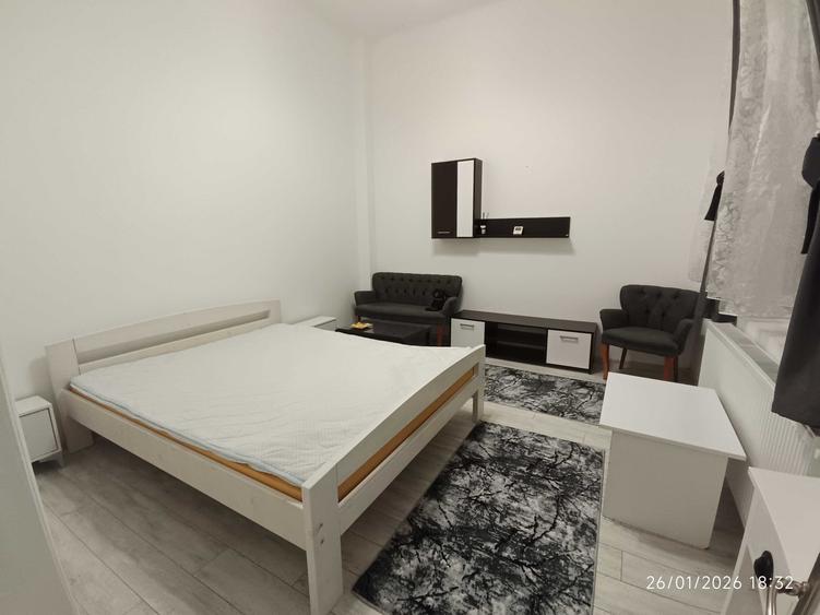 Apartament cu 2 camere decomandat în Pache Protopopescu