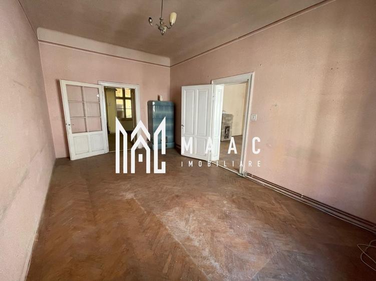 Casă individuală cu 33 camere cu Canalizare în Ultracentral