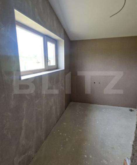 Casă cu 4 camere cu Teren 800 Mp în Bod