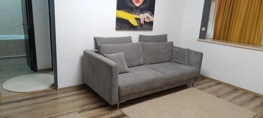 Apartament cu 2 camere semidecomandat în City Park Mall